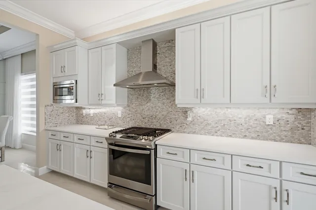 $949,900 | 11698 Southwest Coronado Springs Drive, Port St. Lucie, FL 34987