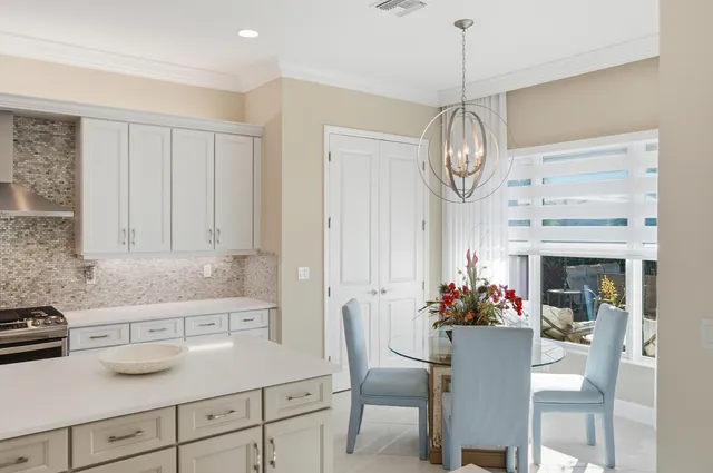 $949,900 | 11698 Southwest Coronado Springs Drive, Port St. Lucie, FL 34987