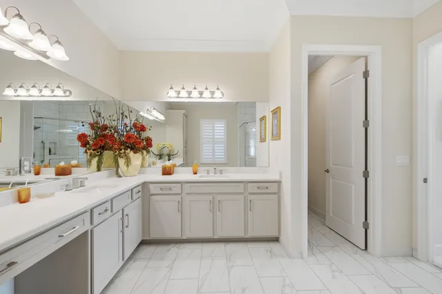 $949,900 | 11698 Southwest Coronado Springs Drive, Port St. Lucie, FL 34987