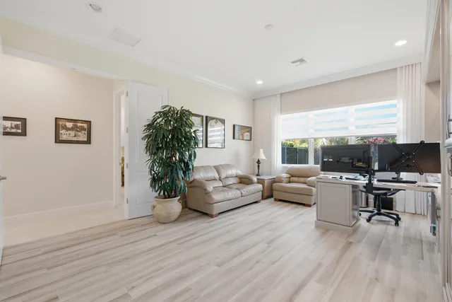 $949,900 | 11698 Southwest Coronado Springs Drive, Port St. Lucie, FL 34987