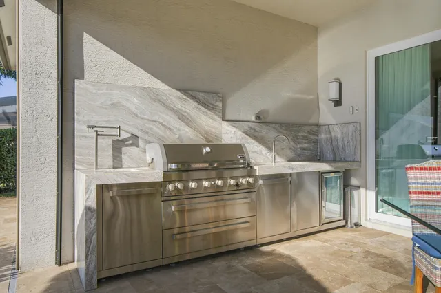 $949,900 | 11698 Southwest Coronado Springs Drive, Port St. Lucie, FL 34987