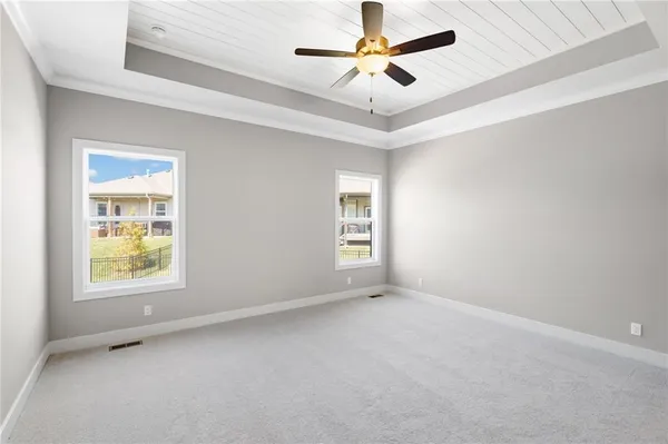 $625,000 | 15284 West 173rd Street, Olathe, KS 66062