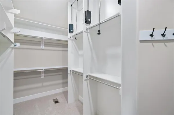 $625,000 | 15284 West 173rd Street, Olathe, KS 66062