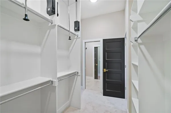 $625,000 | 15284 West 173rd Street, Olathe, KS 66062