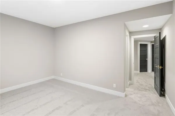 $625,000 | 15284 West 173rd Street, Olathe, KS 66062