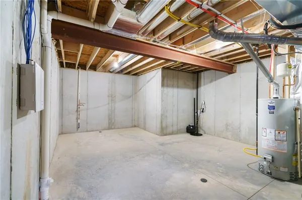 $625,000 | 15284 West 173rd Street, Olathe, KS 66062