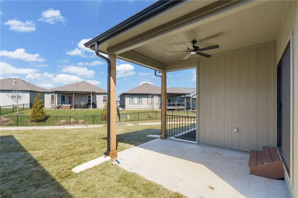 $625,000 | 15284 West 173rd Street, Olathe, KS 66062