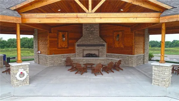 $625,000 | 15284 West 173rd Street, Olathe, KS 66062