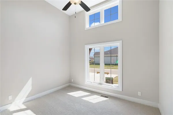 $625,000 | 15284 West 173rd Street, Olathe, KS 66062