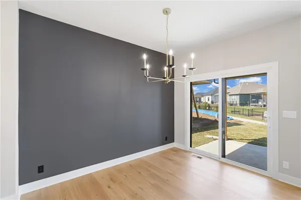 $625,000 | 15284 West 173rd Street, Olathe, KS 66062