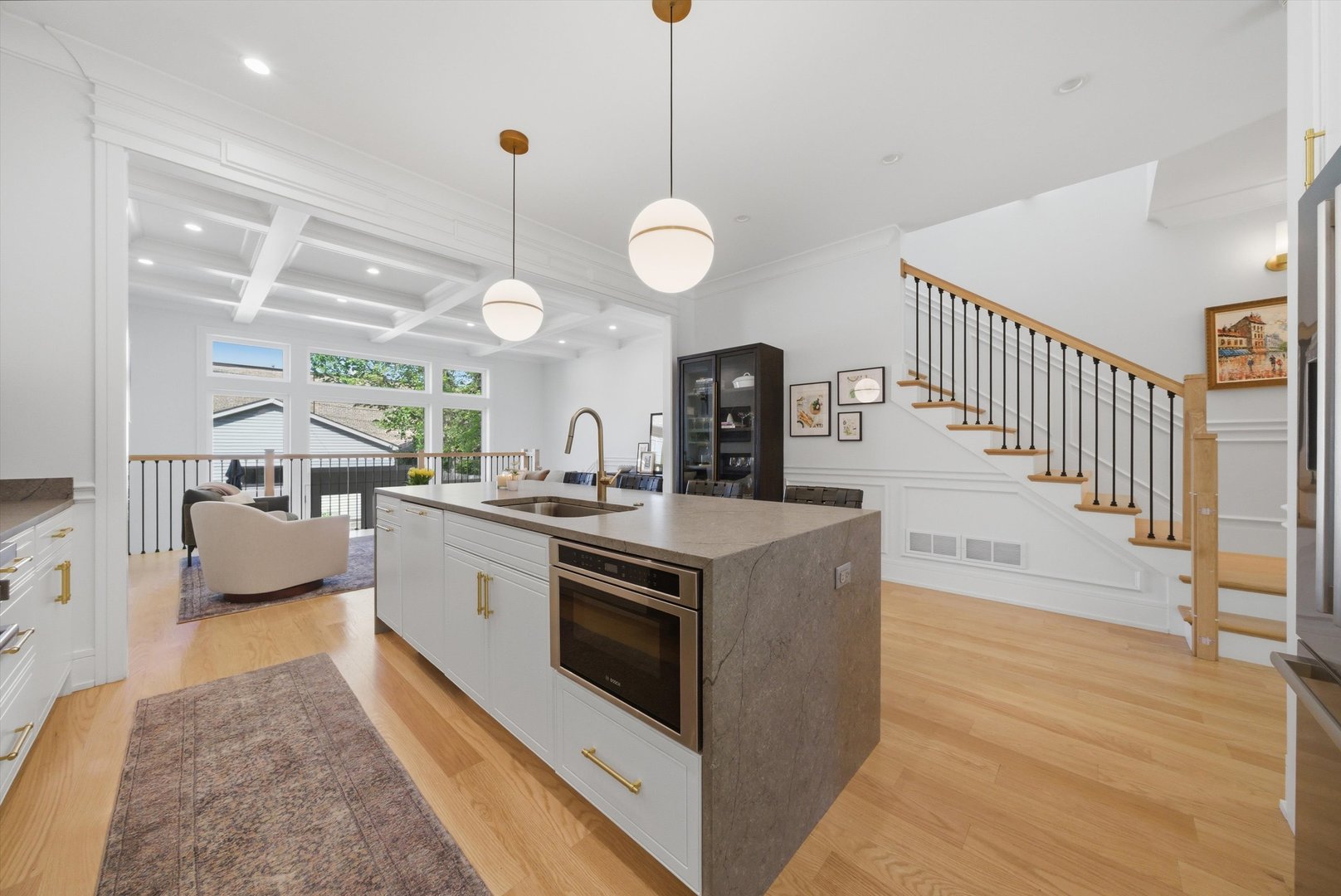 3310 North Harding Avenue Chicago, IL 60618 - Photo 15 of 50