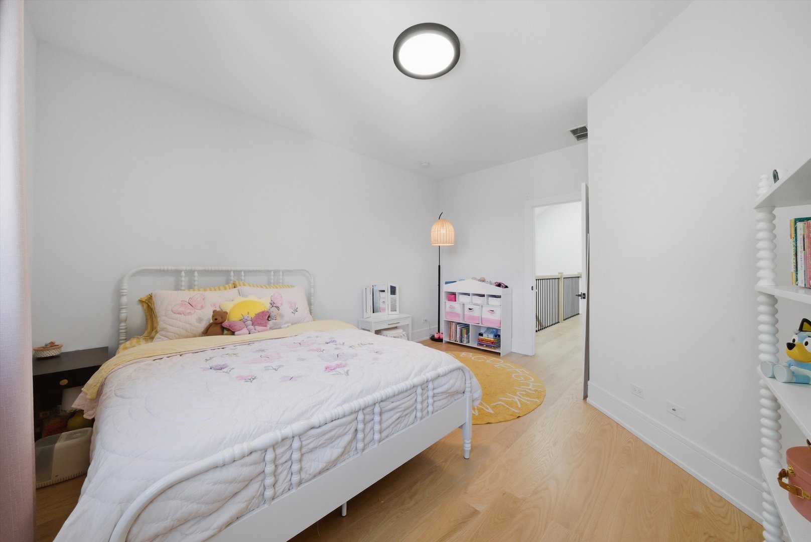 3310 North Harding Avenue Chicago, IL 60618 - Photo 30 of 50