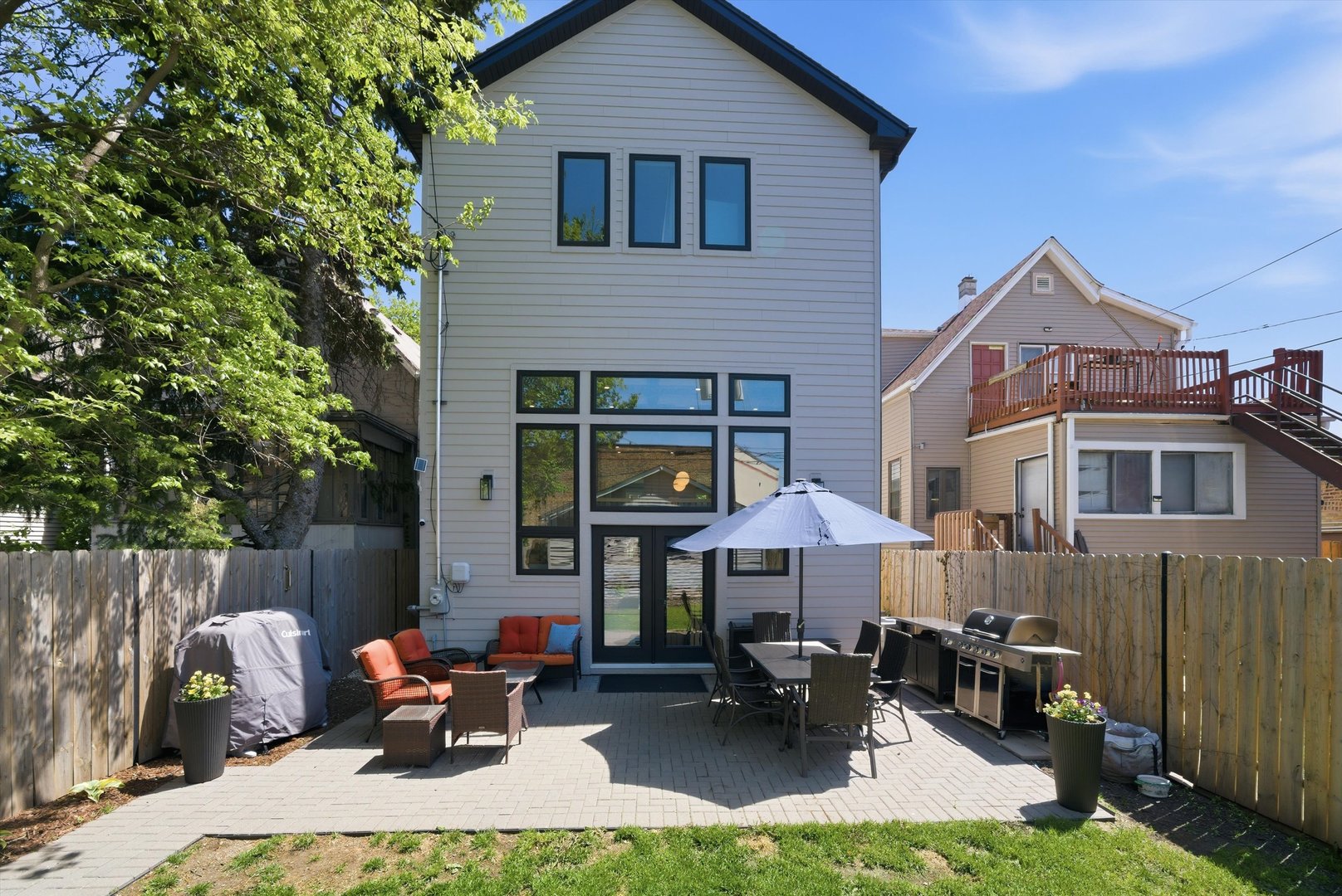 3310 North Harding Avenue Chicago, IL 60618 - Photo 41 of 50