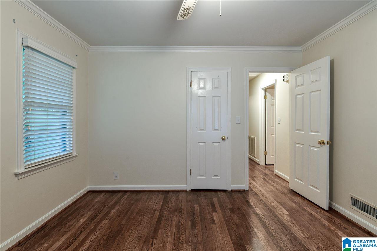 706 Warwick Road Birmingham, AL 35209 - Photo 29 of 32