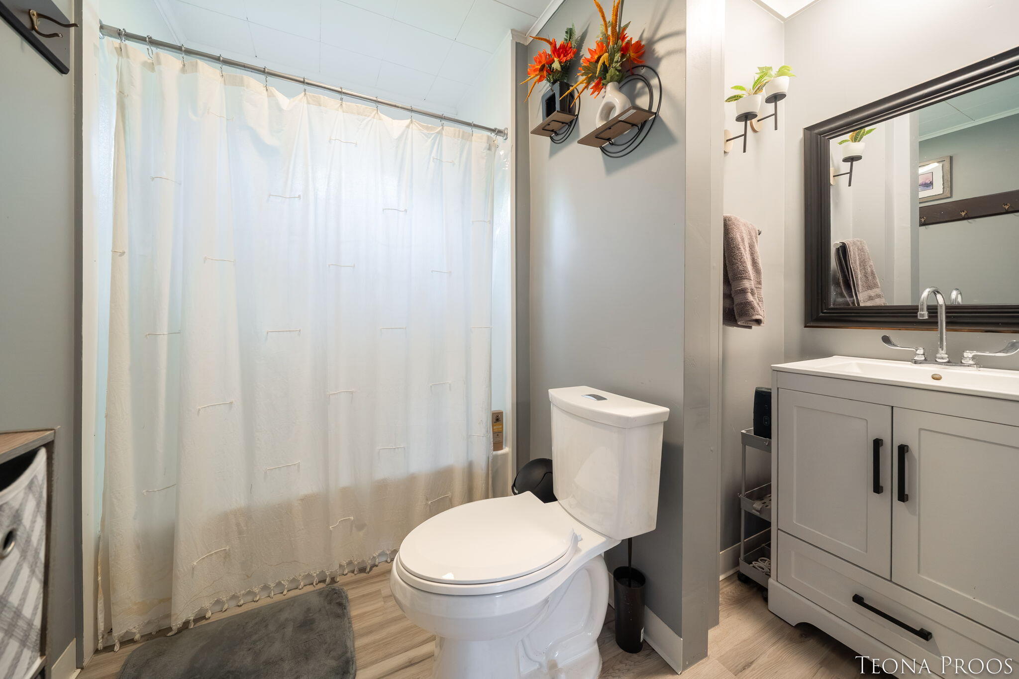221 Bridge Road Allegan, MI 49010 - Photo 12 of 24 bathroom