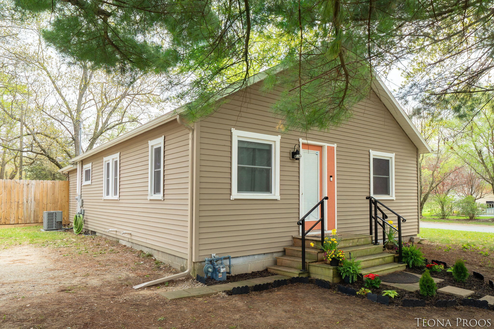 221 Bridge Road Allegan, MI 49010 - Photo 2 of 24 Front of home