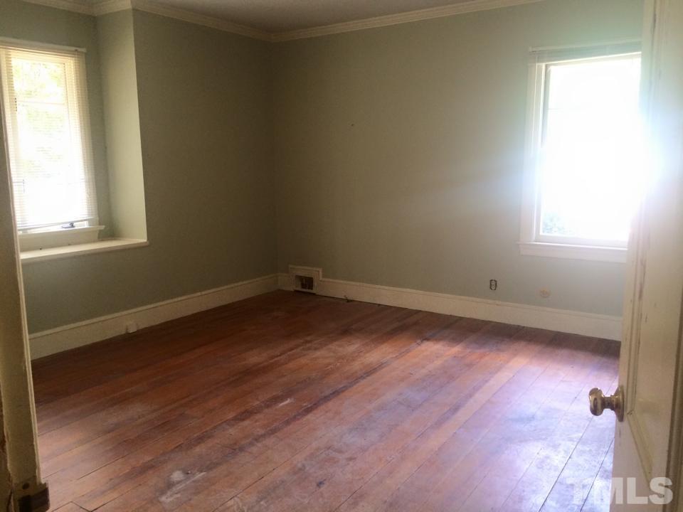 4709 Rembert Drive Raleigh, NC 27612 - Photo 2 of 10 Gallery Image 2