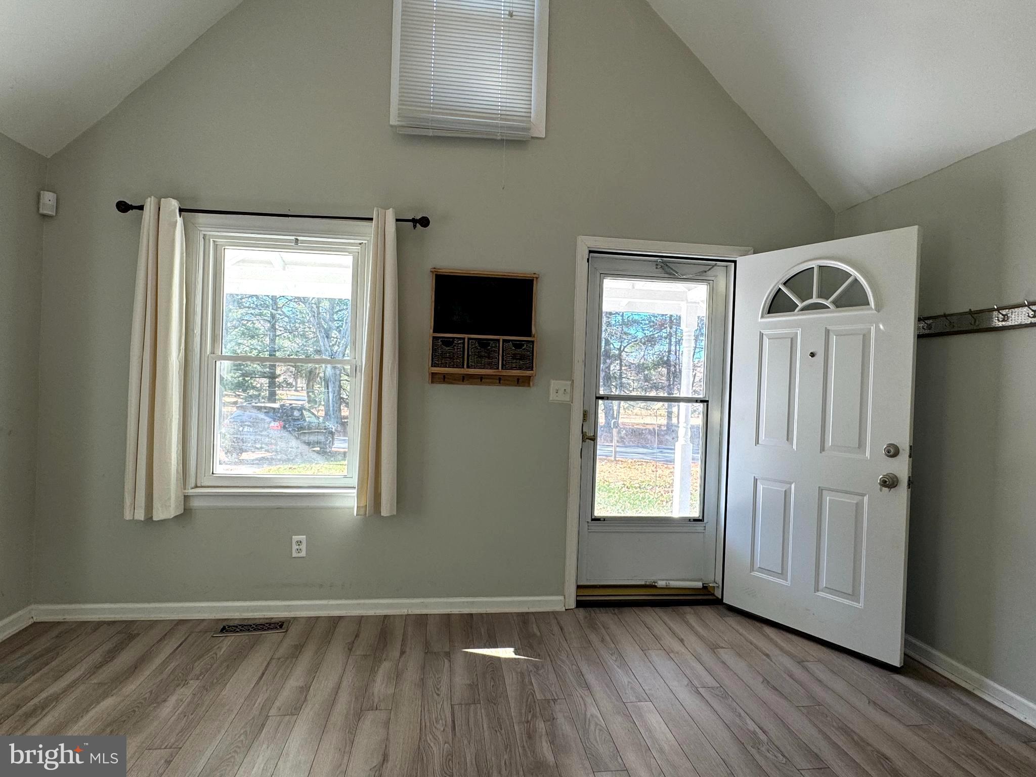 2301 Wollaston Road Wilmington, DE 19808 - Photo 4 of 21