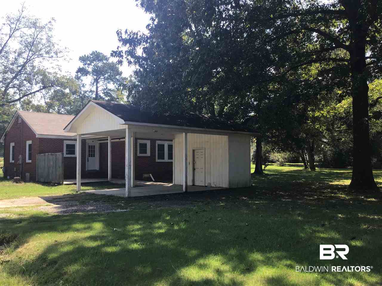 334 Golf Drive Monroeville, AL 36460 - Photo 4 of 11