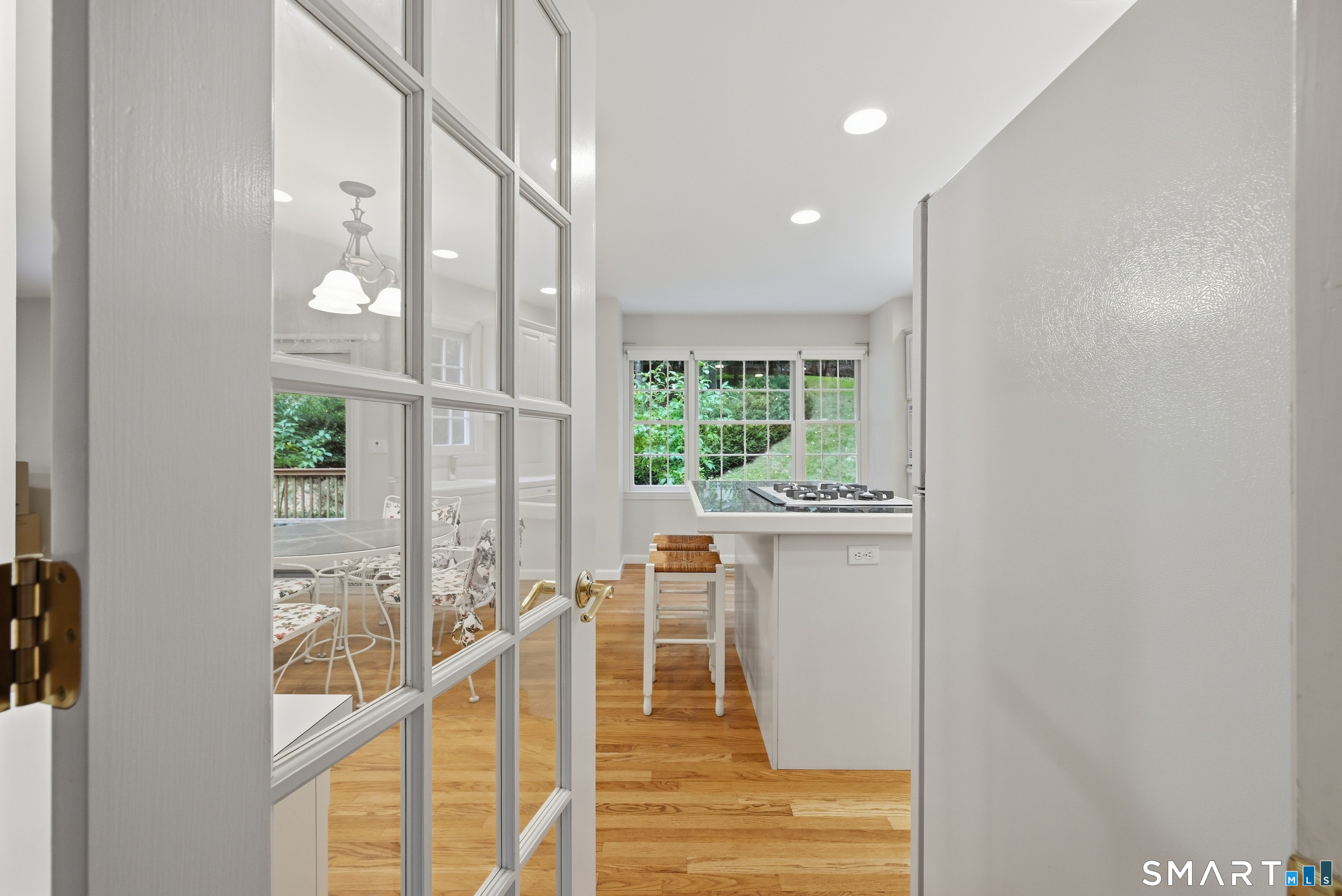 18 Cove Road Brookfield, CT 06804 - Photo 9 of 39 Gallery Image 9