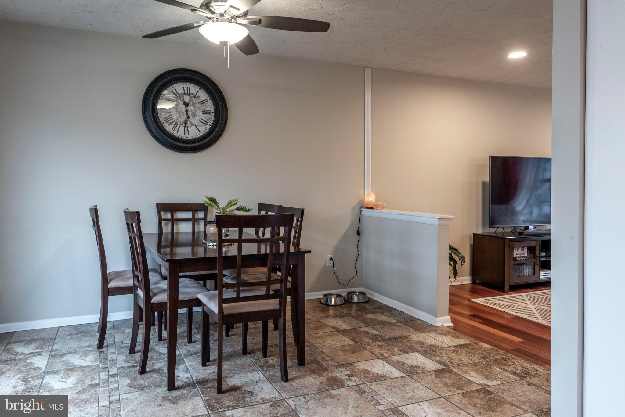 8043 Pine Ridge Road Pasadena, MD 21122 - Photo 13 of 37 Gallery Image 13