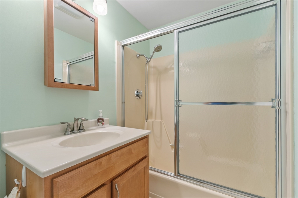 255 North Road, Unit 154 Chelmsford, MA 01824 - Photo 16 of 26 Gallery Image 16