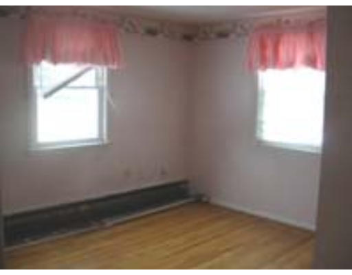 8 Salem Road Billerica, MA 01862 - Photo 4 of 8 Gallery Image 4