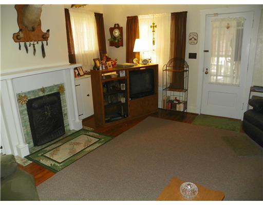 482 Rankin Road Ruffs Dale, PA 15679 - Photo 2 of 18 Living Room.