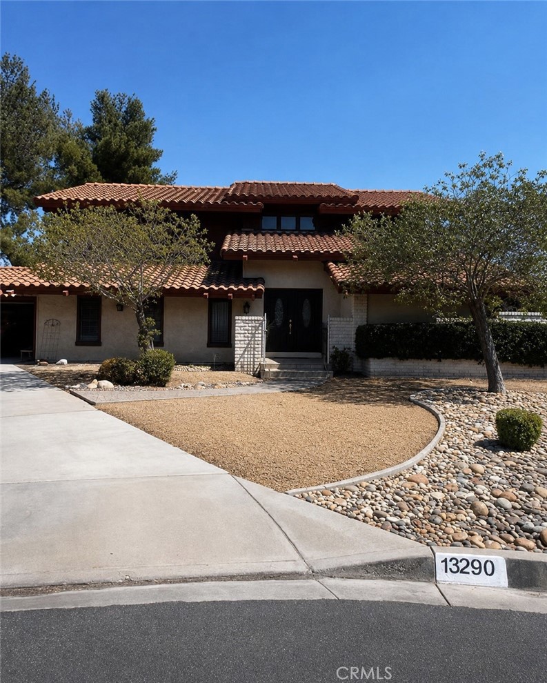 13290 Rain Shadow Road Victorville, CA 92395 - Photo 2 of 20