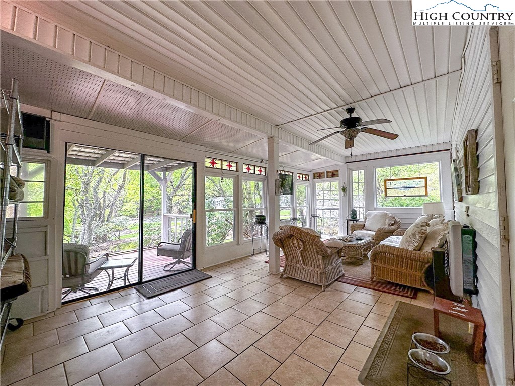 477 Frank Edwards Road West Jefferson, NC 28694 - Photo 13 of 48 Gallery Image 13