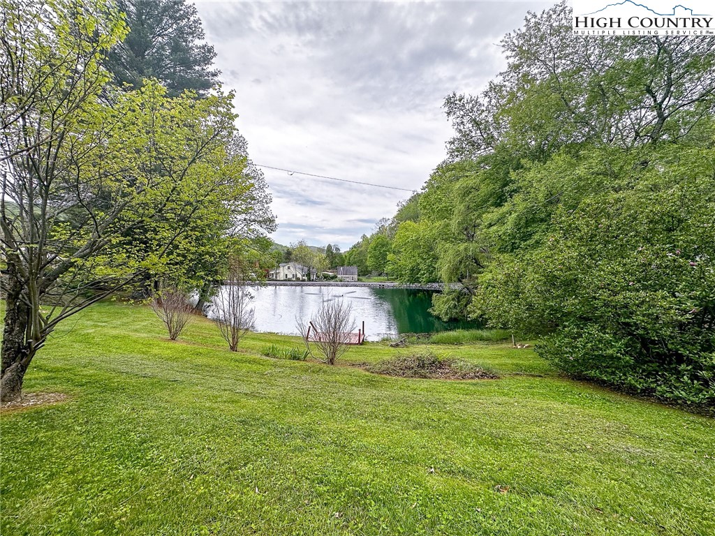 477 Frank Edwards Road West Jefferson, NC 28694 - Photo 32 of 48 Gallery Image 32