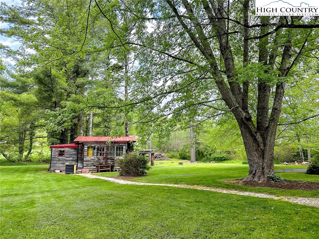 477 Frank Edwards Road West Jefferson, NC 28694 - Photo 40 of 48 Gallery Image 40