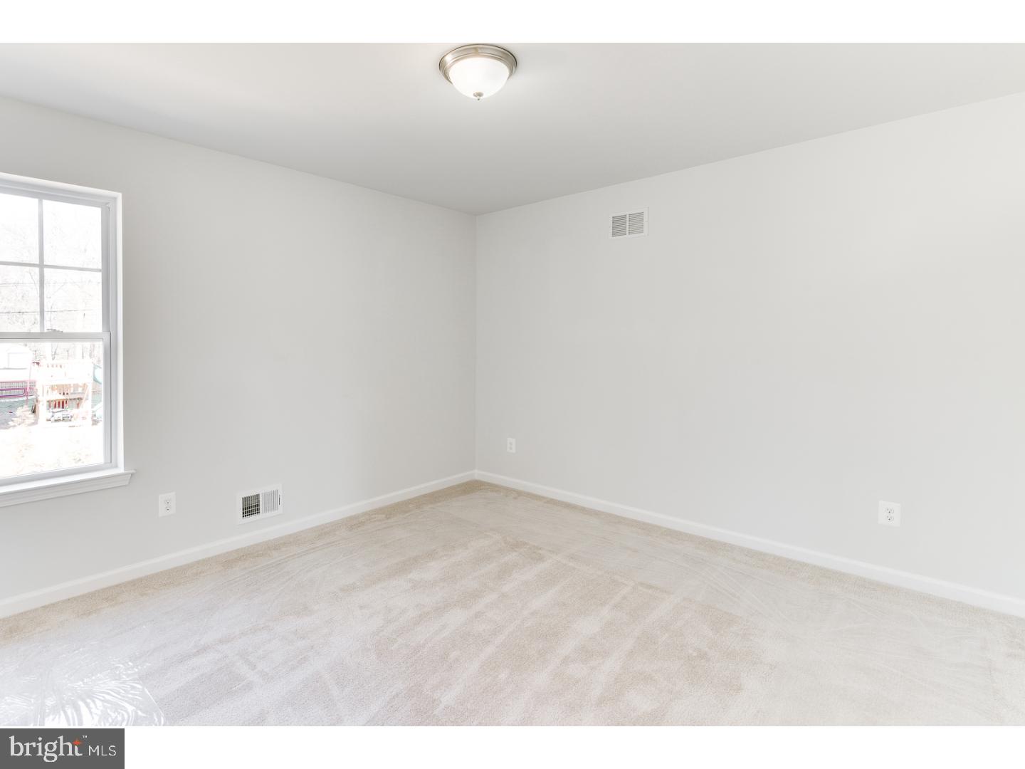 60 Stamford Road Hamilton, NJ 08619 - Photo 15 of 23