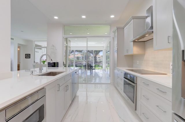 $800,000 | 5782 Northwest 24th Avenue, Unit 402, Boca Raton, FL 33496