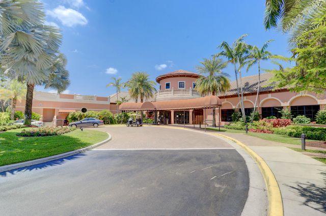 $800,000 | 5782 Northwest 24th Avenue, Unit 402, Boca Raton, FL 33496