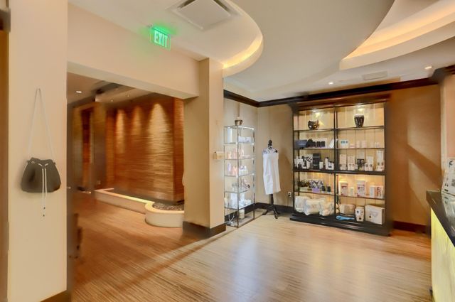 $800,000 | 5782 Northwest 24th Avenue, Unit 402, Boca Raton, FL 33496