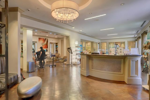 $800,000 | 5782 Northwest 24th Avenue, Unit 402, Boca Raton, FL 33496