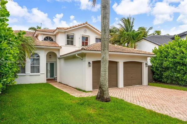 $850,000 | 16335 Southwest 81st Street, Miami, FL 33193