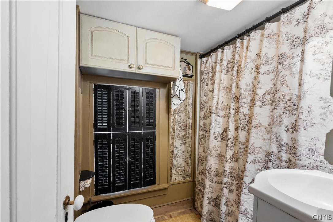 211 Center Street Manlius, NY 13066 - Photo 29 of 33