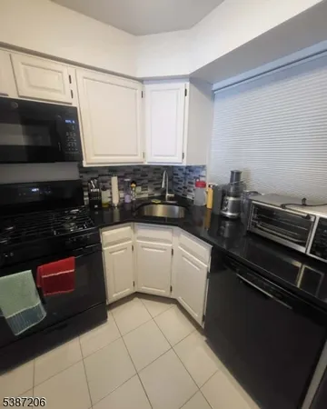 $2,300 | 1203 Jesse Way, Piscataway, NJ 08854