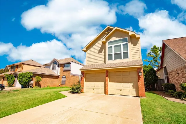 $360,000 | 2049 Sienna Trail, Lewisville, TX 75067