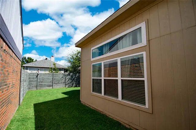 $360,000 | 2049 Sienna Trail, Lewisville, TX 75067