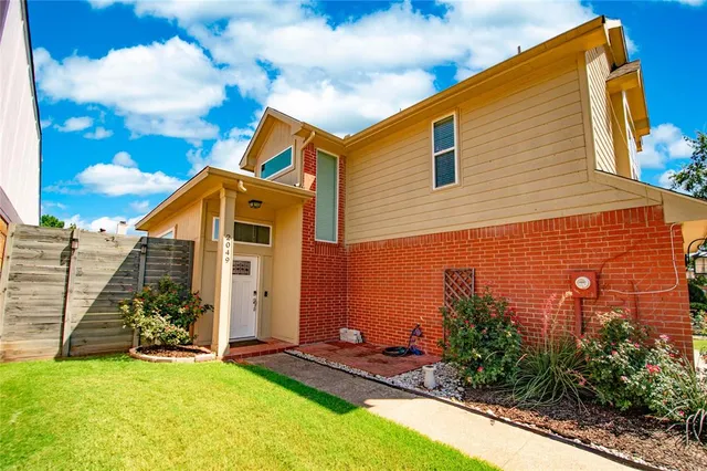 $360,000 | 2049 Sienna Trail, Lewisville, TX 75067