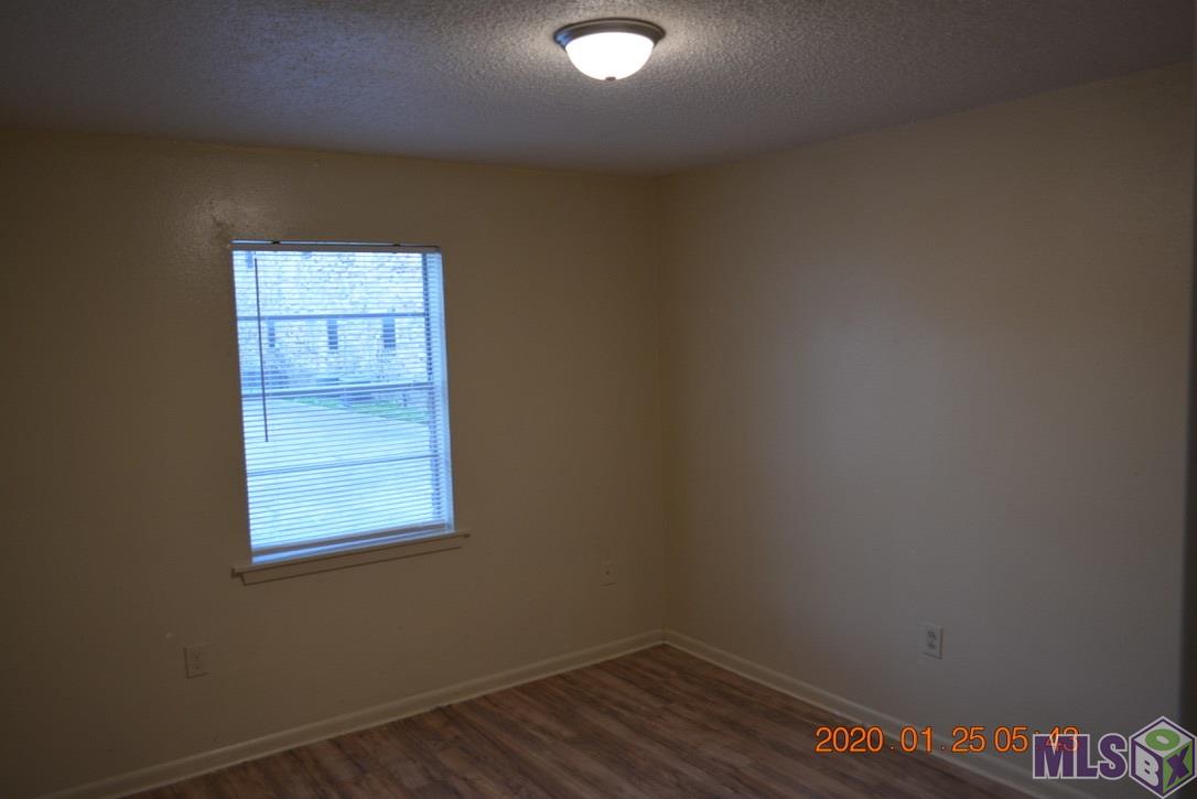 4554 Y A Tittle Avenue, Unit 2 Baton Rouge, LA 70820 - Photo 15 of 23