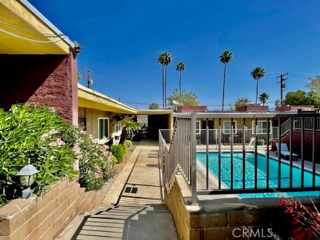 68460 Kings Road, Unit F Cathedral City, CA 92234 - Photo 14 of 15