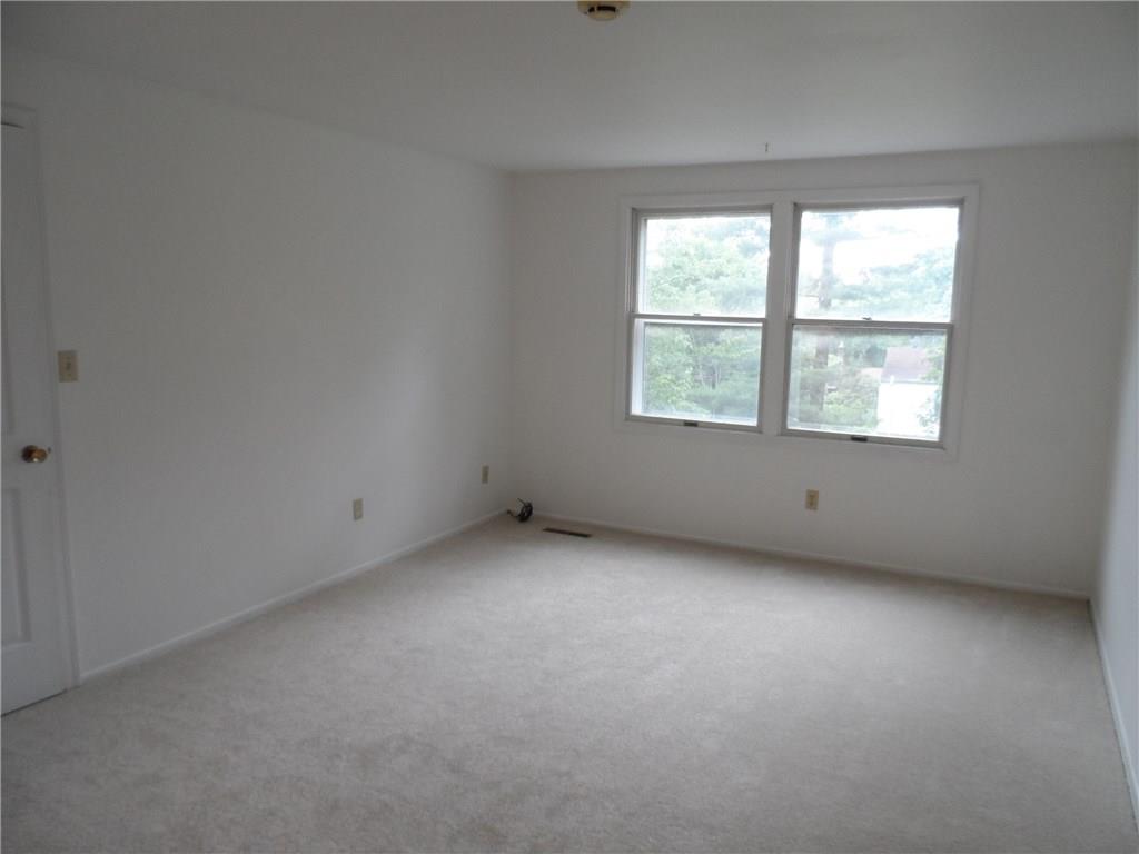 2177 Ramsey Road Monroeville, PA 15146 - Photo 23 of 25 A reverse view of the master. It measures 25x12.