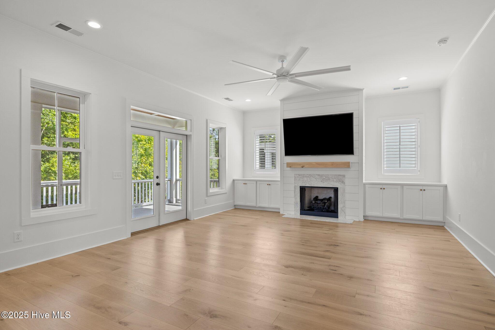 220 Colleton Square Newport, NC 28570 - Photo 11 of 65 30-web-or-mls-1S3A4400