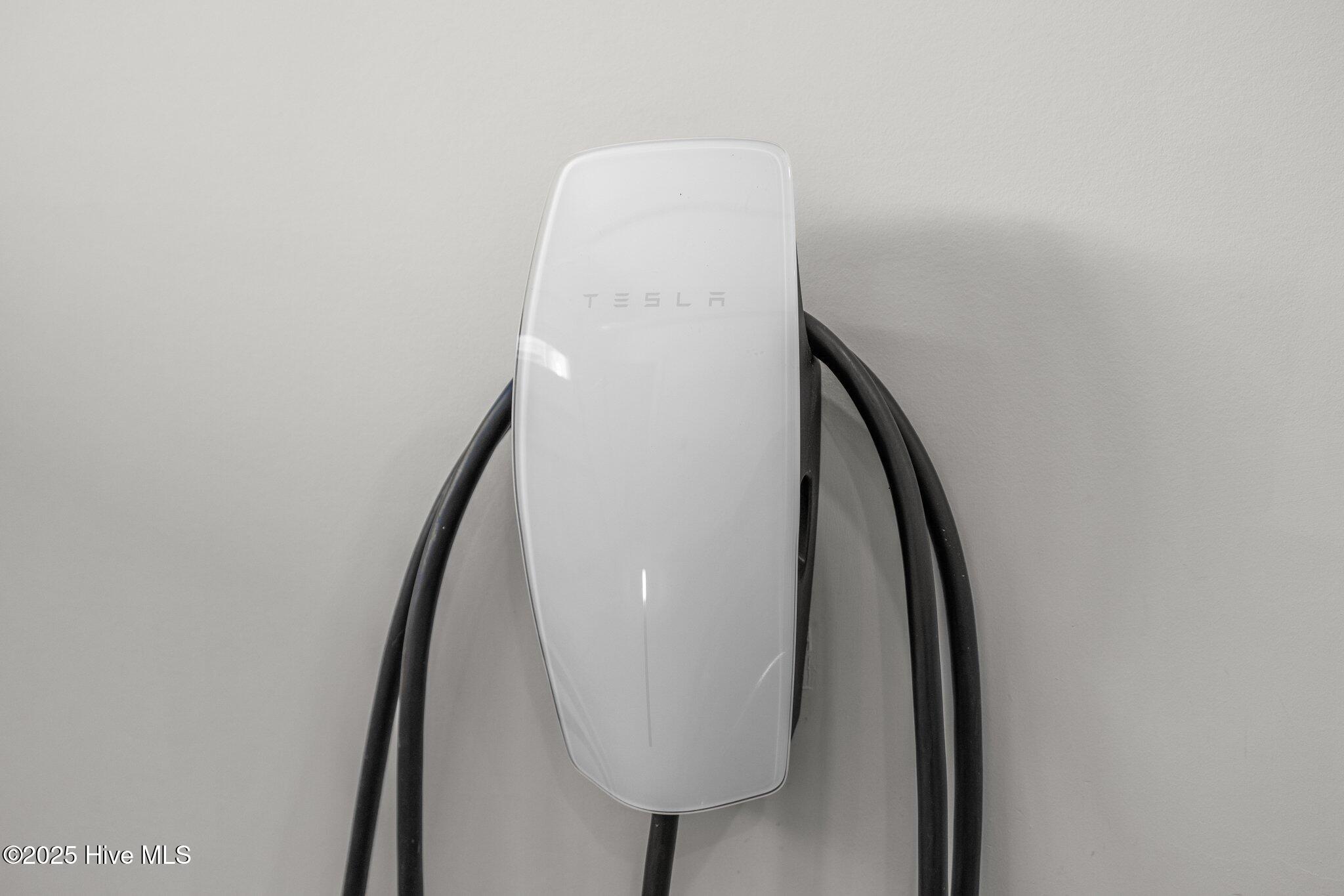 220 Colleton Square Newport, NC 28570 - Photo 26 of 65 EV charging station