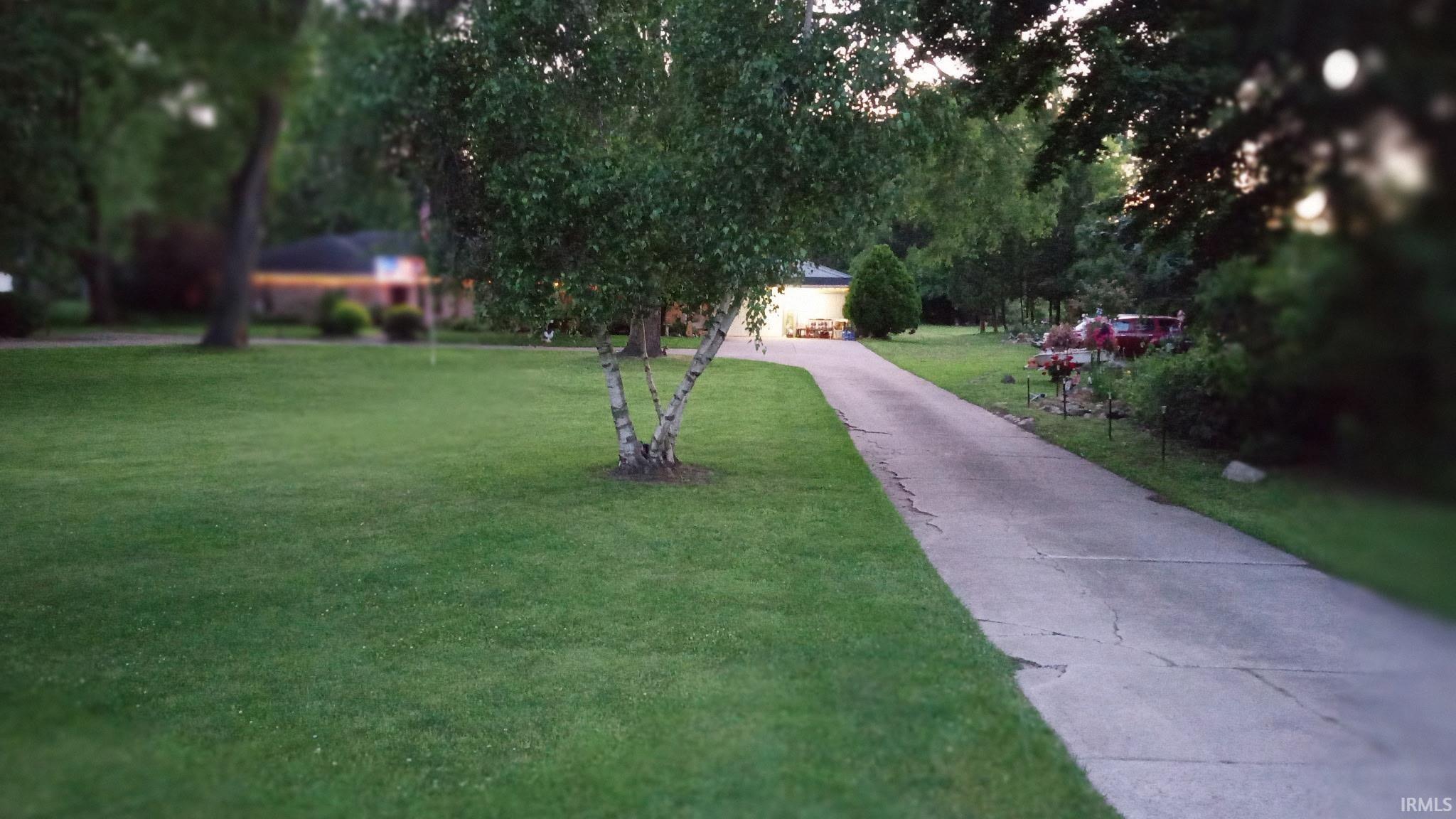 6005 Fir Road Granger, IN 46530 - Photo 4 of 21