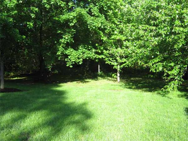11 Stone Road Sudbury, MA 01776 - Photo 19 of 21 Gallery Image 19